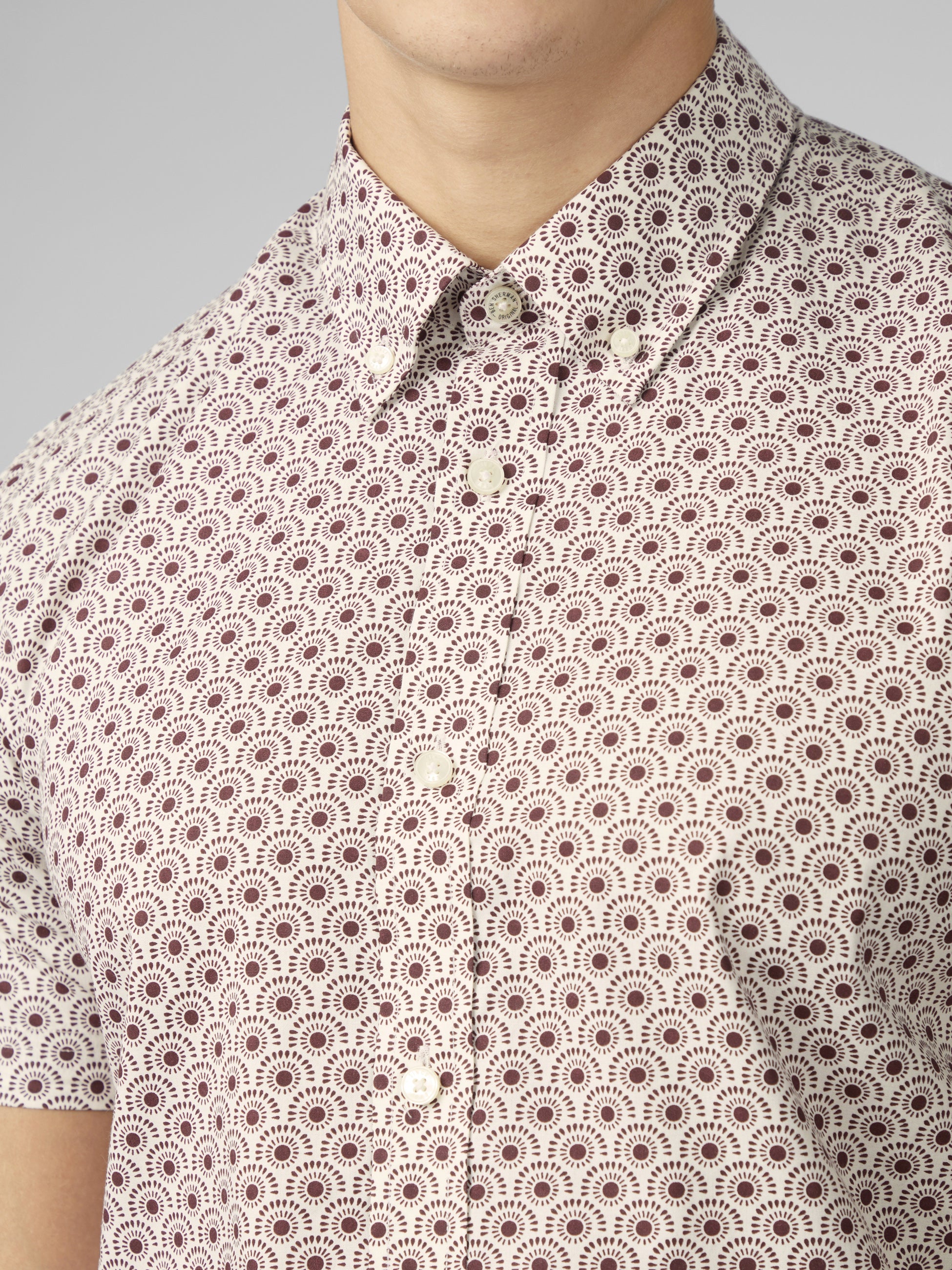 Block Geo Print Shirt - Dark Red