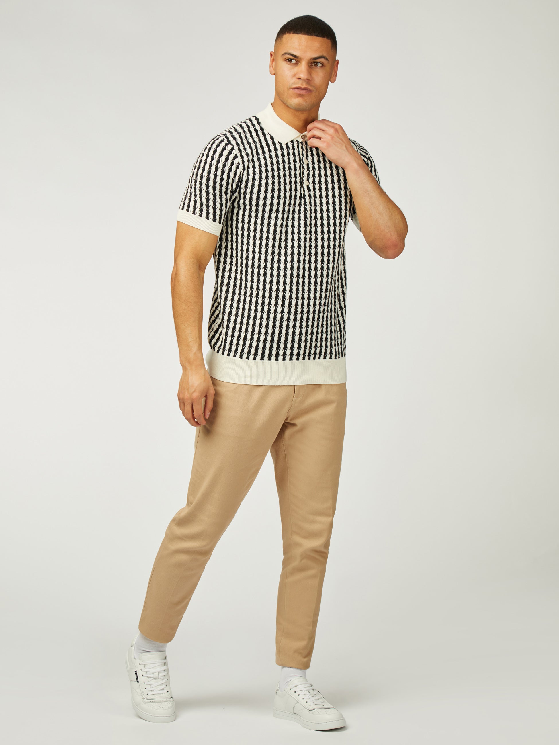 All Over Diamond Textured Polo - Ivory