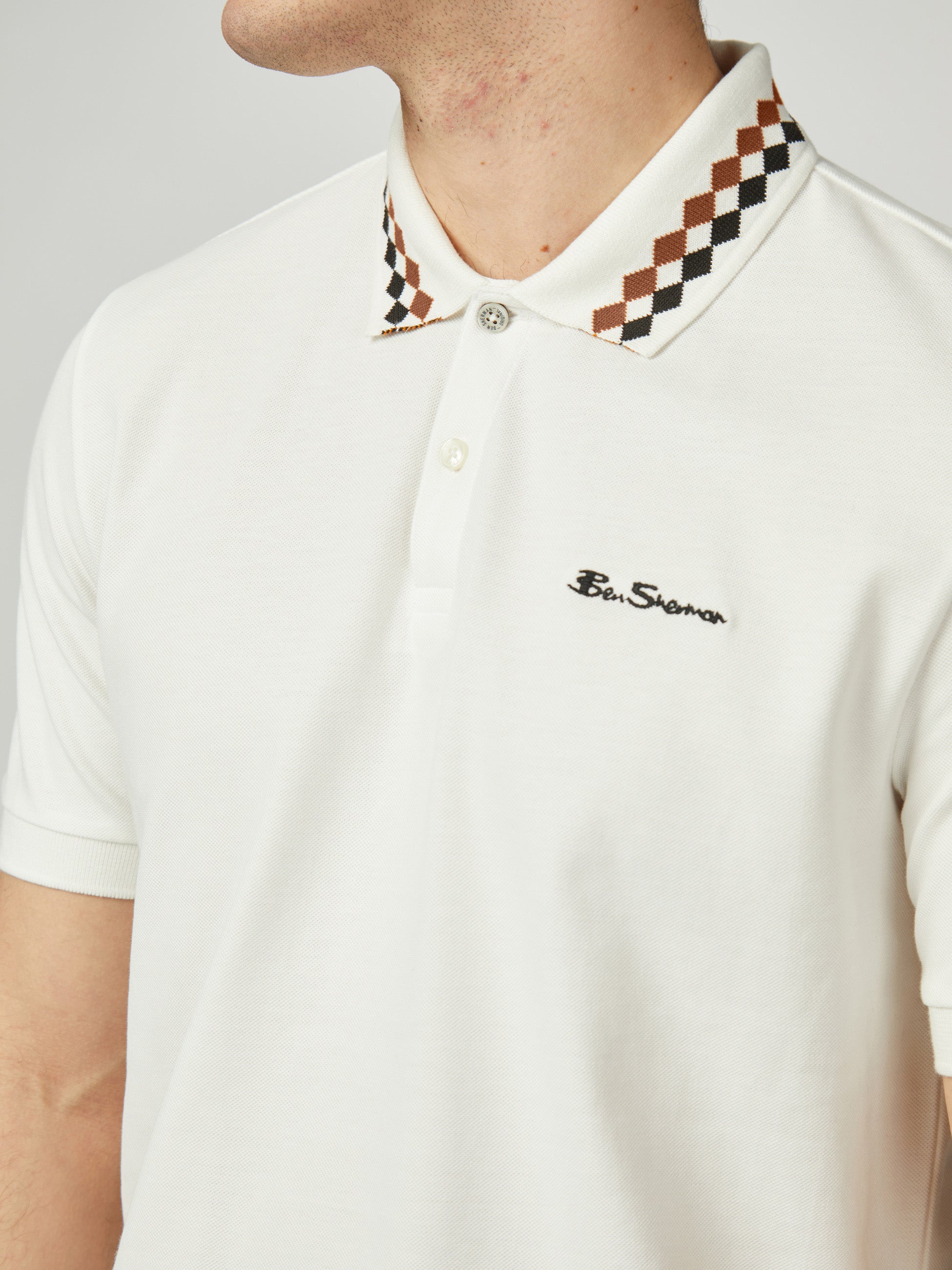 Collar Interest Polo - Snow White